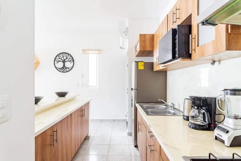 Lovely Cozy Apt W/Pool 2 Bedrooms. Great Location! Puerto Morelos Eksteriør billede