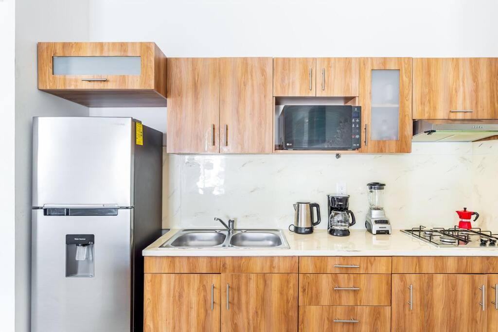 Lovely Cozy Apt W/Pool 2 Bedrooms. Great Location! Puerto Morelos Eksteriør billede